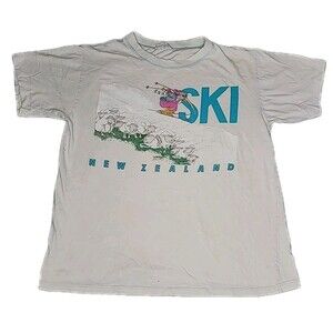 Vintage Ski New Zealand White Size Medium Blue Thread Single Stitch‎ Shirt RARE